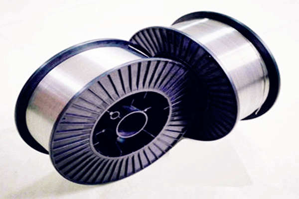 2025年鋅絲采購指南：廠家直供、高純度保障與熱噴涂應(yīng)用深度解析